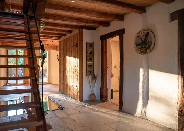 Hunters Lodge Chalet Superior